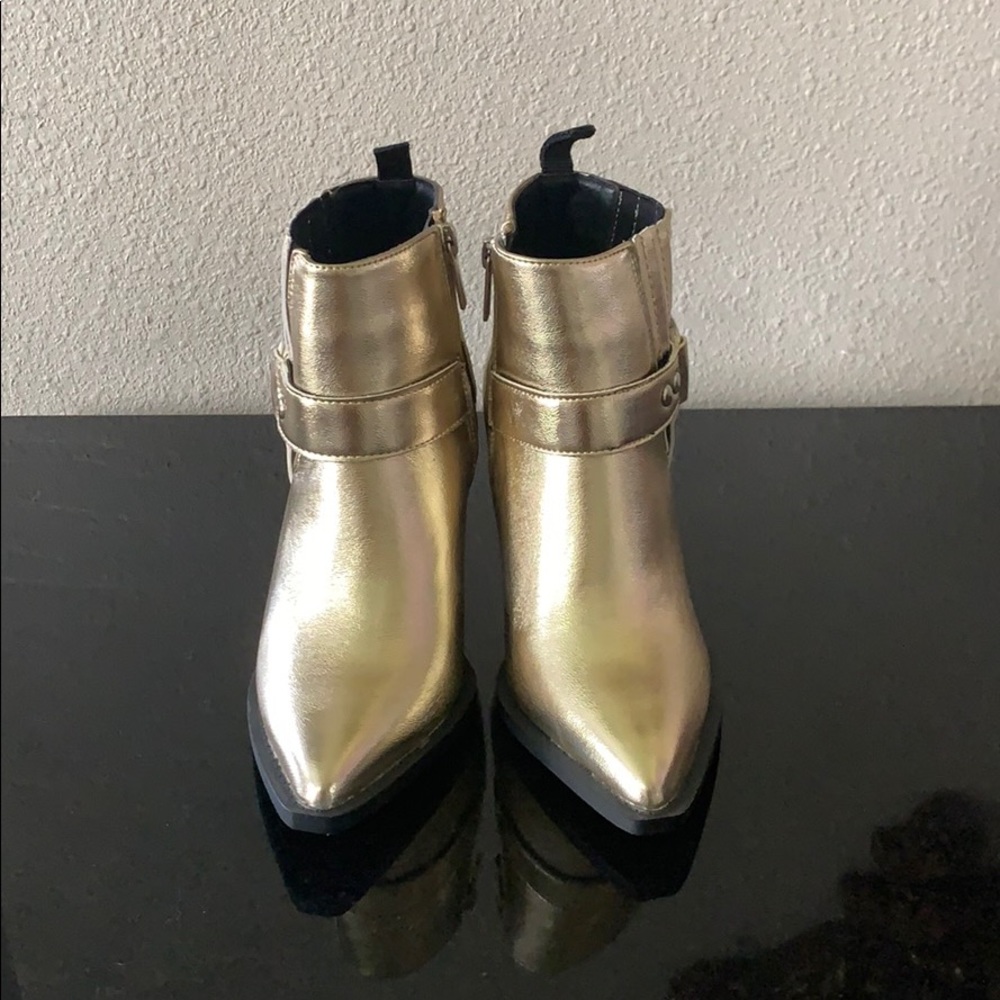 Gold Rodeo Boots - Picture 3 of 7